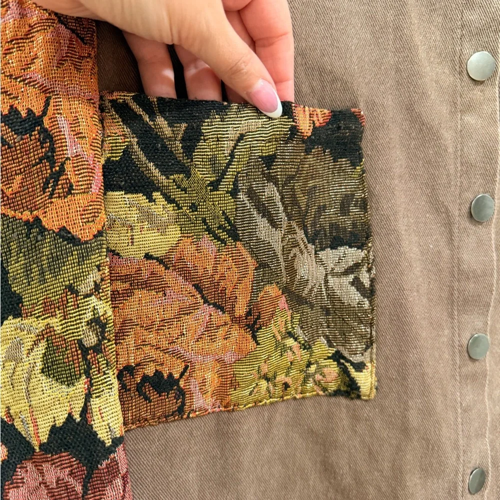 POL Brown Tapestry Button Up Jacket Size L - Picture 3 of 9